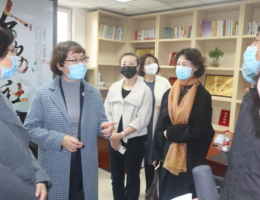 天津?yàn)I海新區(qū)女性社會(huì)組織孵化基地揭牌