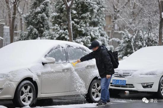 天津雪景圖新鮮到貨！路面情況如何?高速、機場受影響嗎?