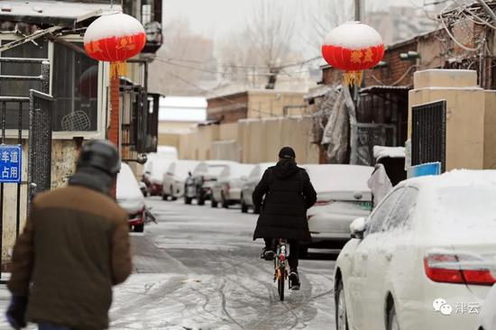 天津雪景圖新鮮到貨！路面情況如何?高速、機場受影響嗎?