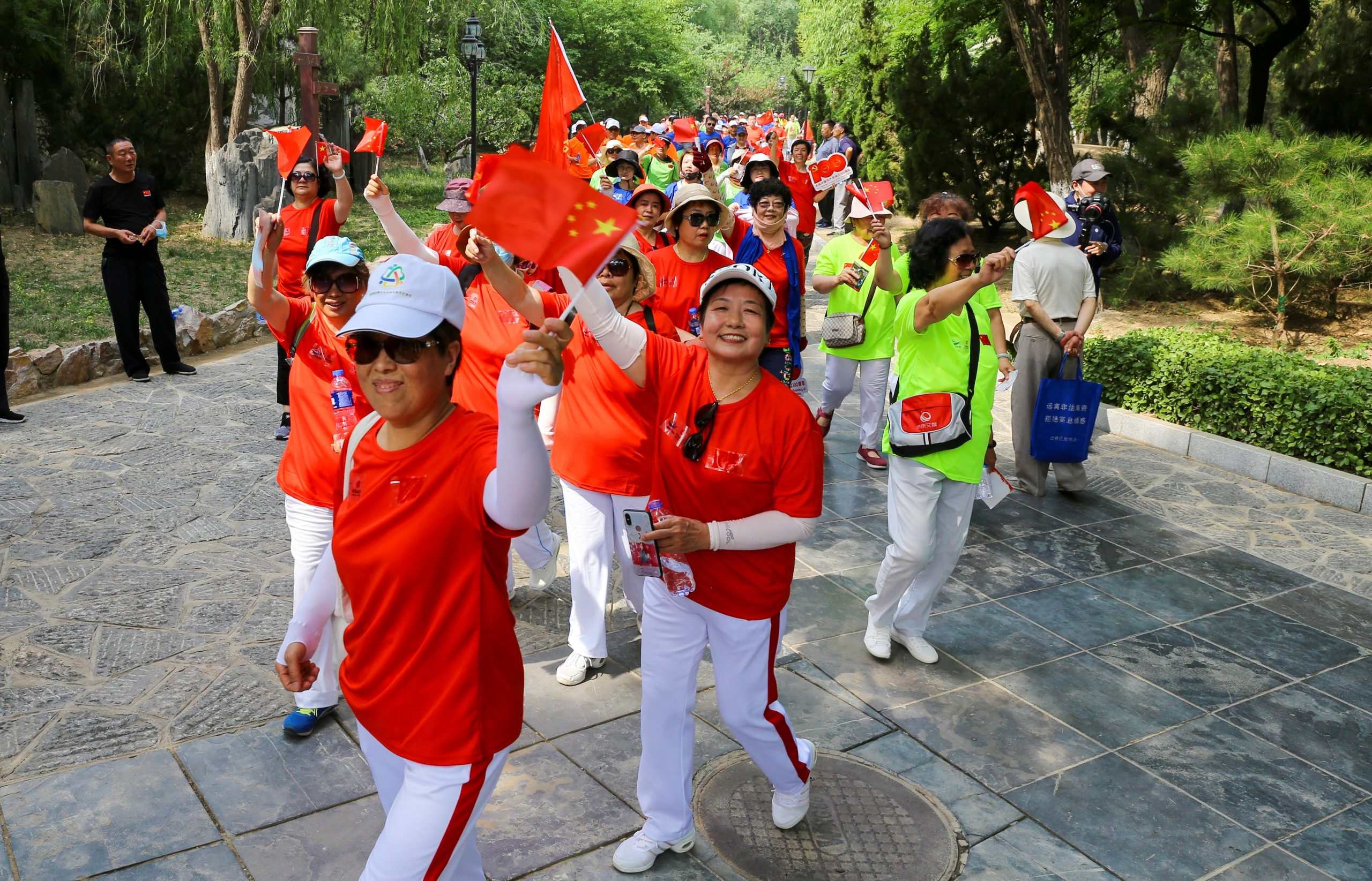 超百萬市民線上報(bào)名  近千五百家單位參與 天津百萬市民健步大會成功舉辦