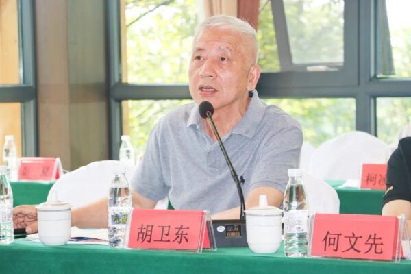 楚商入黔共話發(fā)展——全國楚商秘書長聯(lián)席會議在興義召開