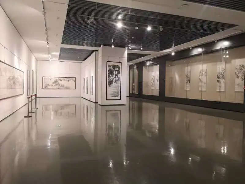 徐培晨藝術(shù)館藏展在濱海新區(qū)美術(shù)館正式開(kāi)展