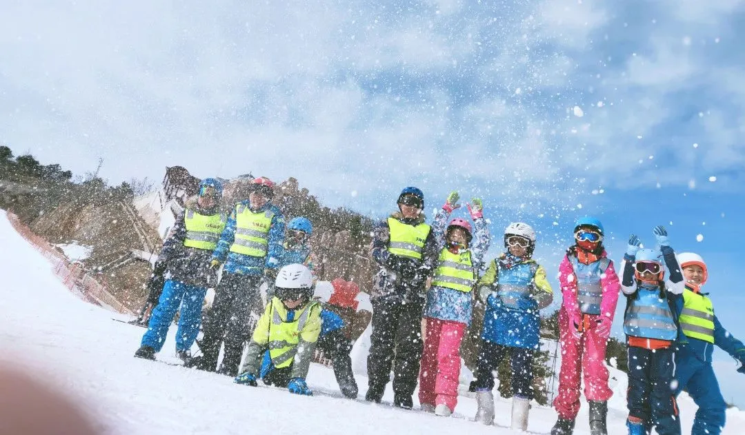 最后2天！政府補(bǔ)貼700元，暢享5天4晚青少年滑雪冬令營(yíng)，手慢無(wú)！